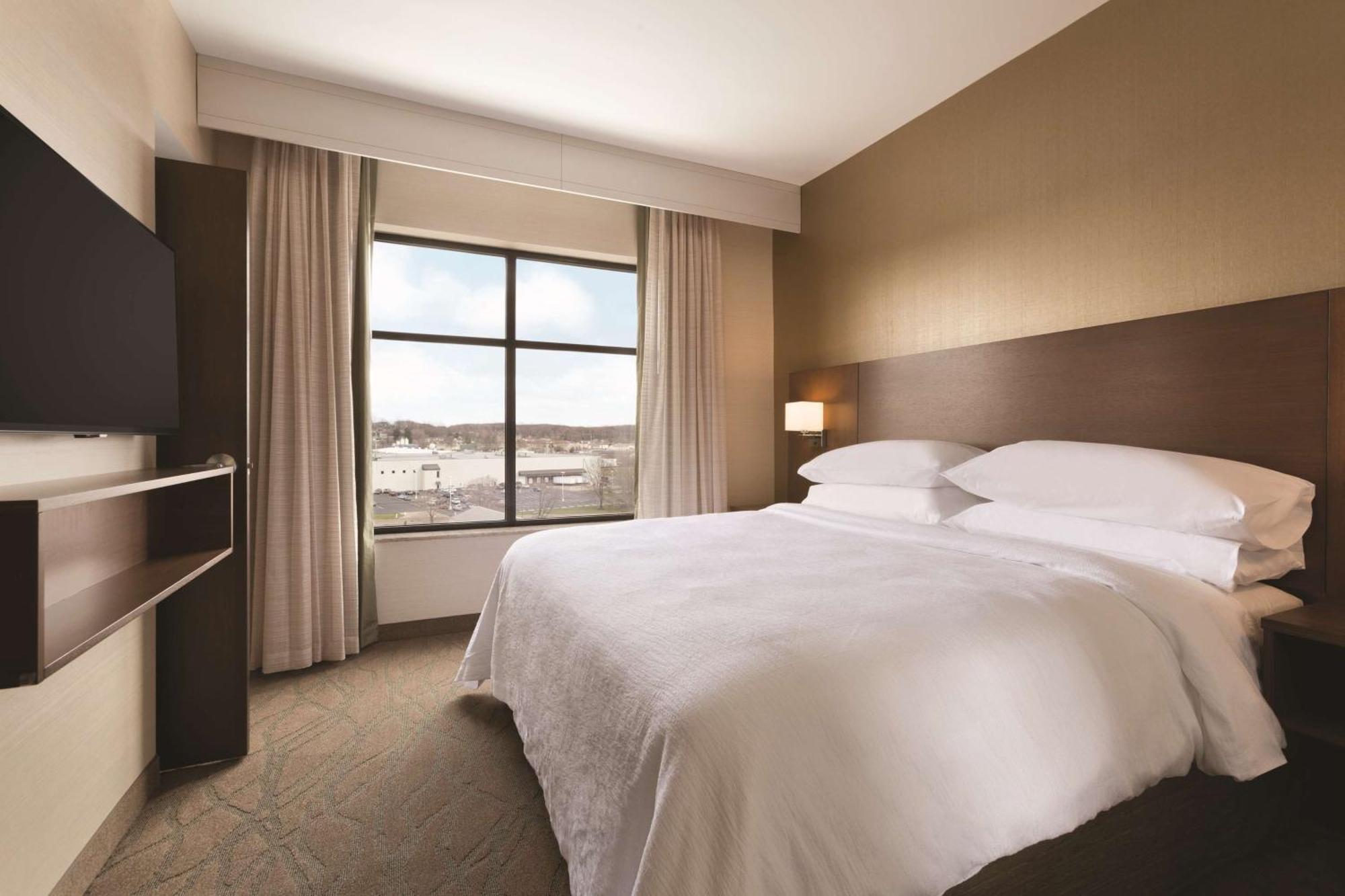 Embassy Suites By Hilton Akron Canton Airport North Canton Exterior photo